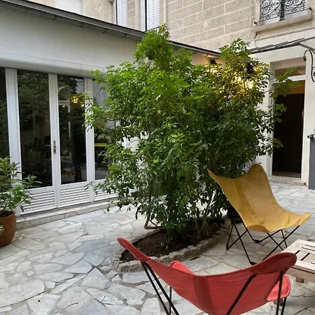 Guest house Maison Standing Et Sympa Proche Roland Garros Et Metro Boulogne-Billancourt