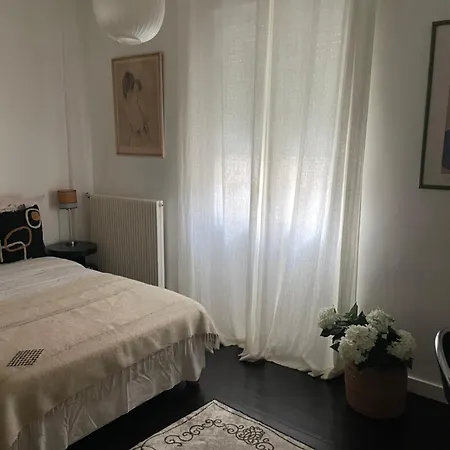 Maison Standing Et Sympa Proche Roland Garros Et Metro بيت ضيافة *